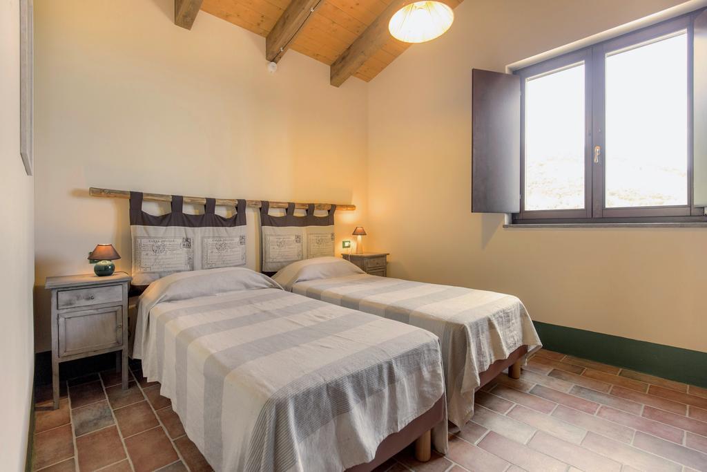 Poggio La Croce Apartment สการ์ลีโน ภายนอก รูปภาพ